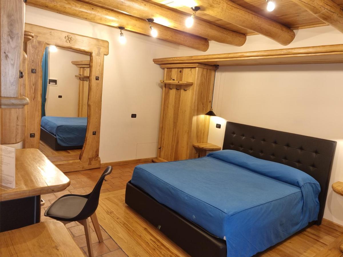 Etna Quota Mille Guest House Randazzo Bagian luar foto