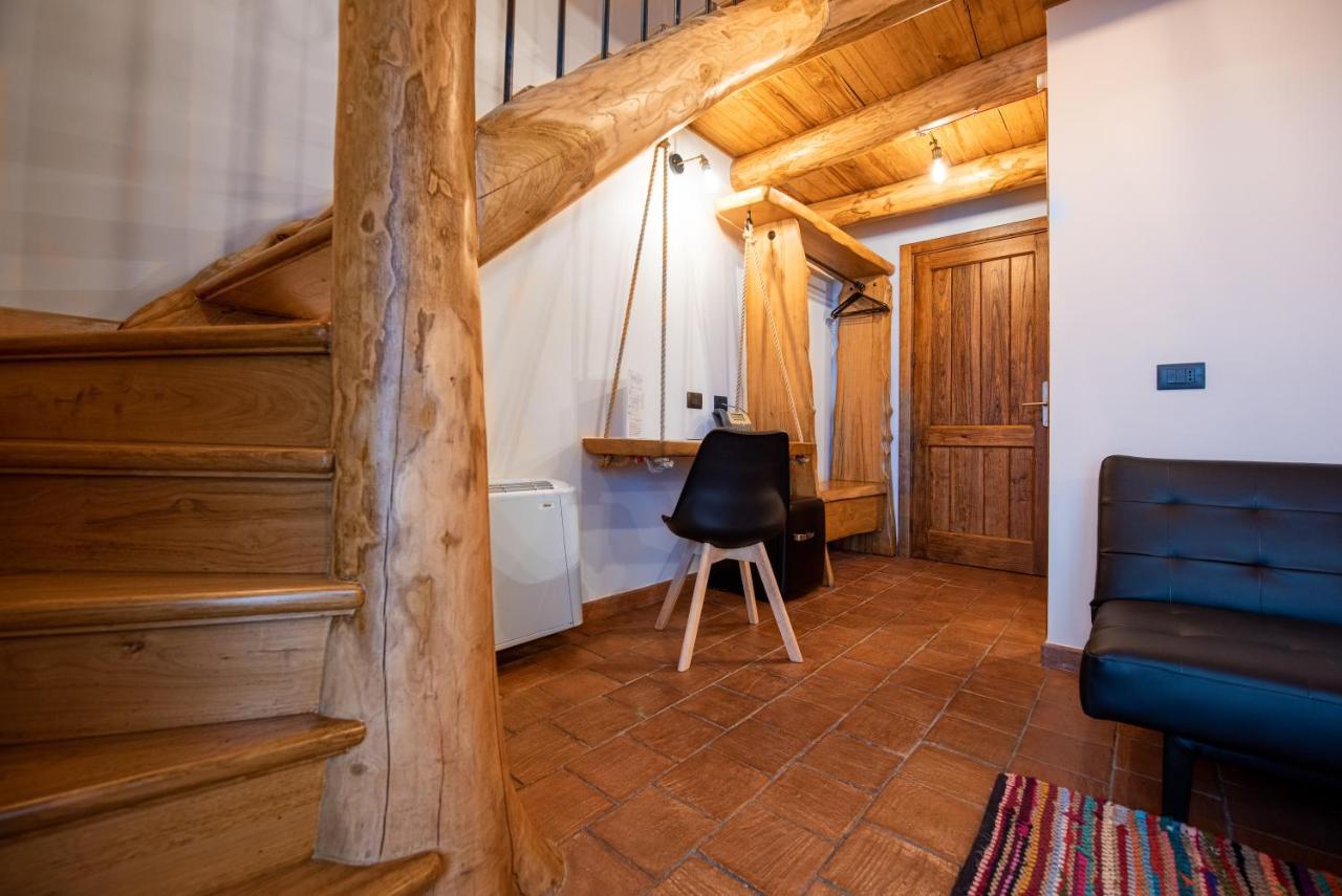 Etna Quota Mille Boutique Hotel, Typical Sicilian Food & Wine Randazzo Bagian luar foto