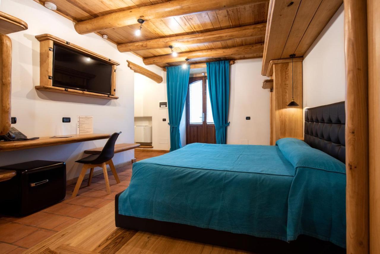 Etna Quota Mille Boutique Hotel, Typical Sicilian Food & Wine Randazzo Bagian luar foto