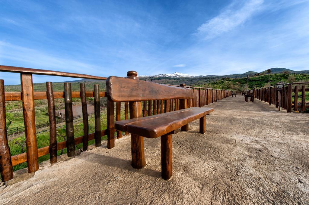 Etna Quota Mille Boutique Hotel, Typical Sicilian Food & Wine Randazzo Bagian luar foto