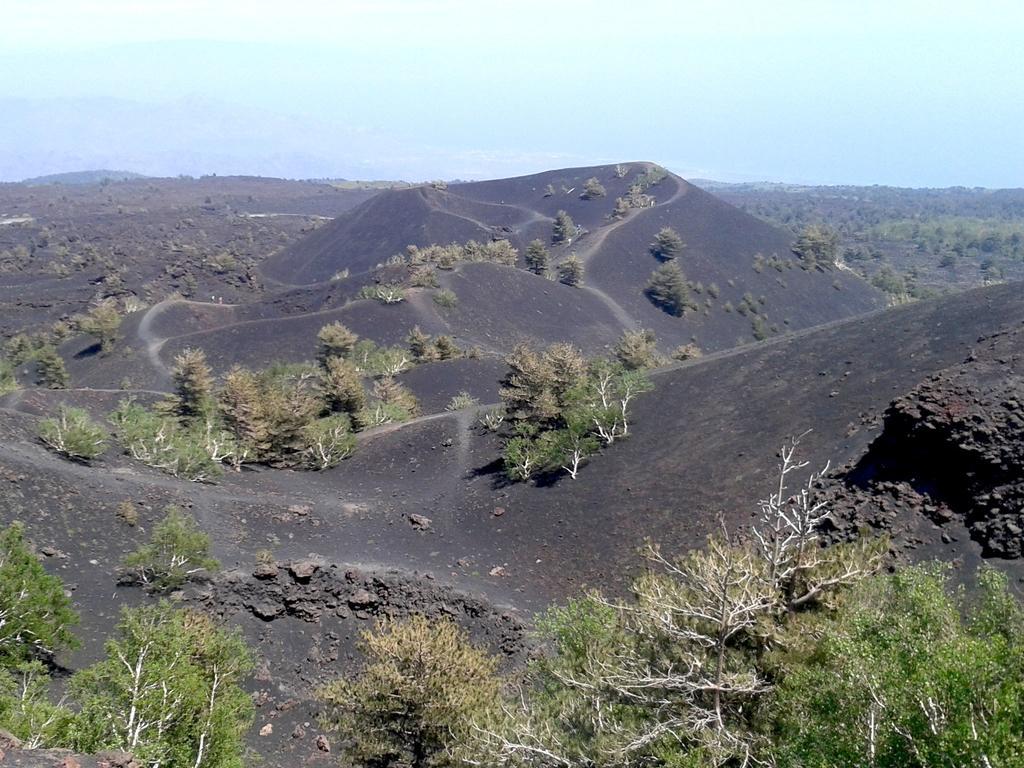 Etna Quota Mille Boutique Hotel, Typical Sicilian Food & Wine Randazzo Bagian luar foto